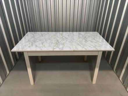 Photo of free Extending dining table (Surbiton KT6) #1