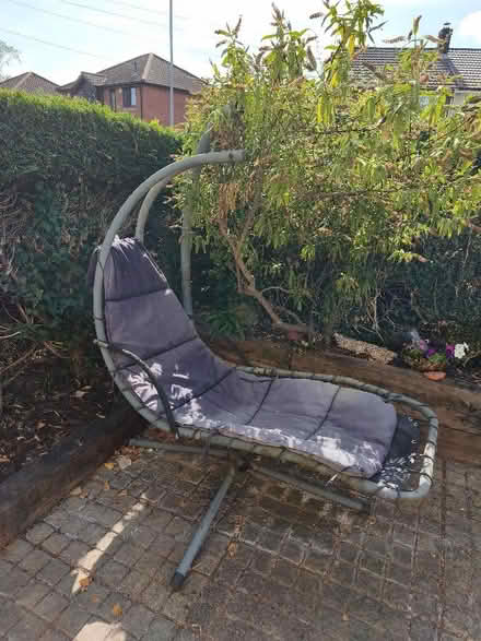 Photo of free 'helicopter' garden swing chair (Presteigne LD8) #1