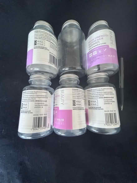 Photo of free 6x empty plastic jars (Goring by Sea BN12) #2
