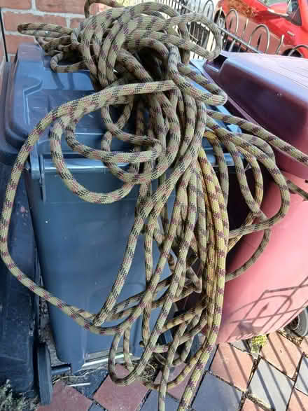 Photo of free 40m rope (Reading RG1) #1