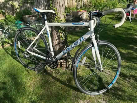 Photo of free Carrera Virtuoso Men's Road Bike (Royston SG8) #1