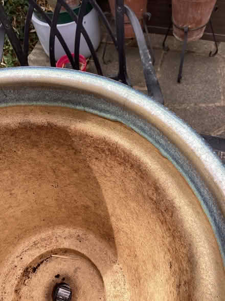 Photo of free Light blue glazed ceramic garden pot (Dartford DA1) #4