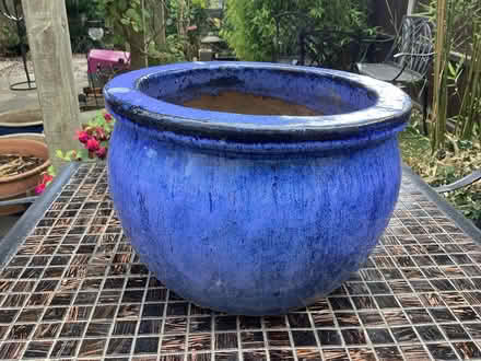Photo of free Small blue glazed ceramic garden pot (Dartford DA1) #1