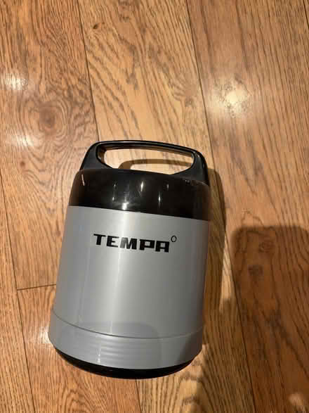 Photo of free Soup flask (Llanbadarn fawr LD1) #1