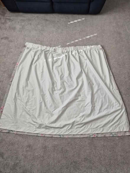 Photo of free Floral Dunelm curtains (pair) with matching bedding (Sheering CM22) #4