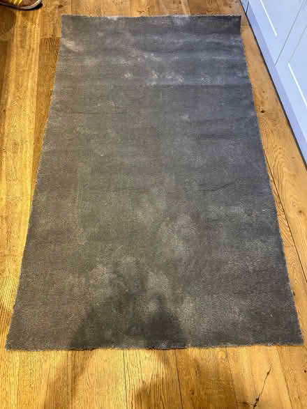 Photo of free Piece of carpet (Southfields SW18) #1