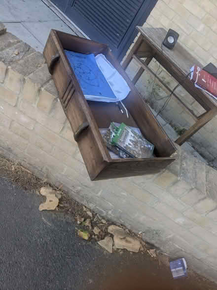 Photo of free Desk / side table/ dressing table (Brockley SE4) #2