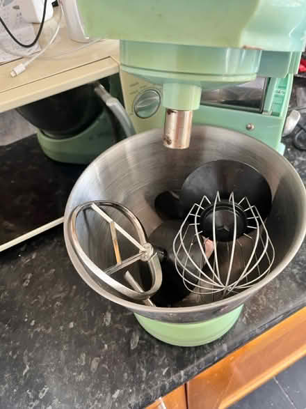 Photo of free Mixing machine (LU2) #1