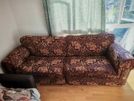Photo of free 4 seater sofa (Sutton SM1) #2