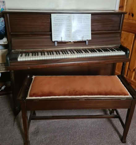 Photo of free Piano (Cale Green SK3) #2