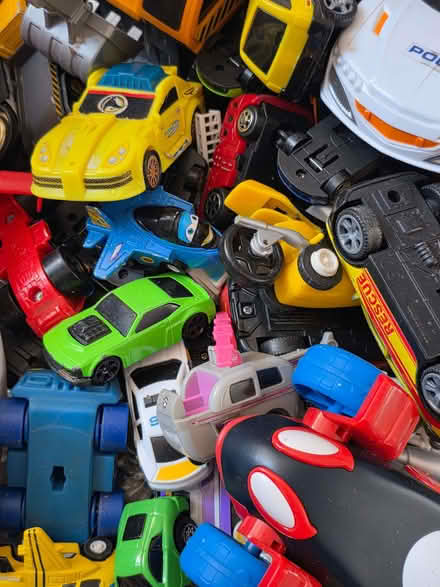 Photo of free A collection of toy cars & vehicles (Acocks Green B27) #1