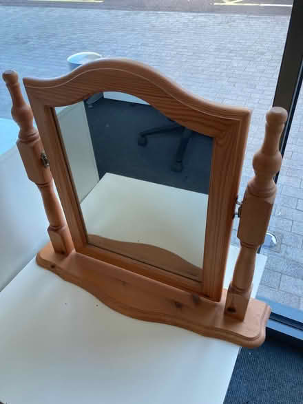 Photo of free Dressing Table Mirror (Bexleyheath DA6) #1