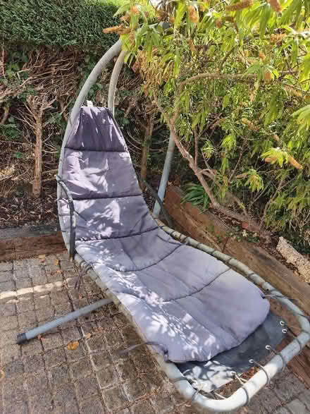 Photo of free 'helicopter' garden swing chair (Presteigne LD8) #2