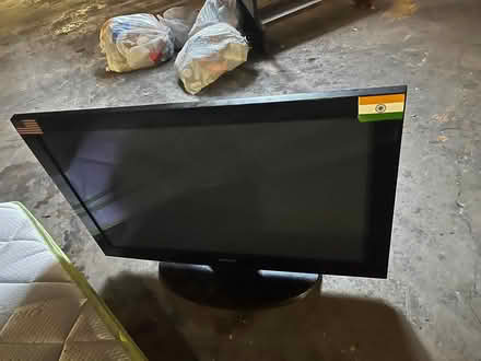 Photo of free untested 55 inches tv and broken (Fairfax virginia) #4