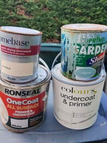 Photo of free Paint, primer, varnish (Hamstreet TN26) #2