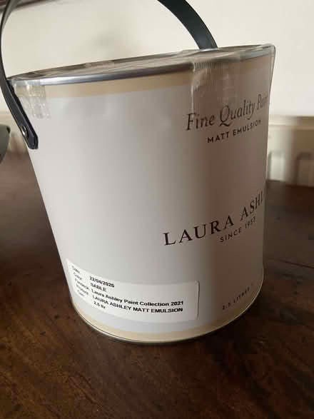 Photo of free 2.5l grey matt emulsion paint (new) (Florence Park OX4) #1