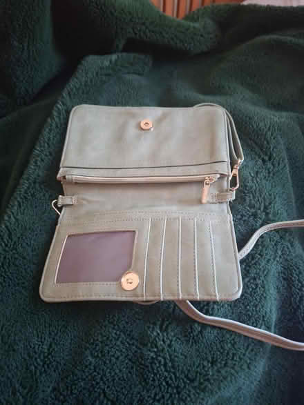 Photo of free Green bag (Southwark SE1) #2