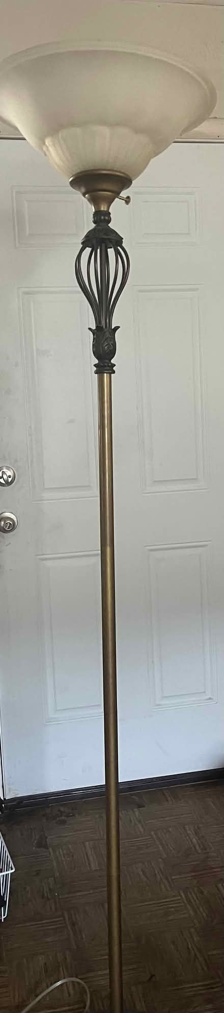 Photo of free tall floor lamps (West Rogers Park) #1