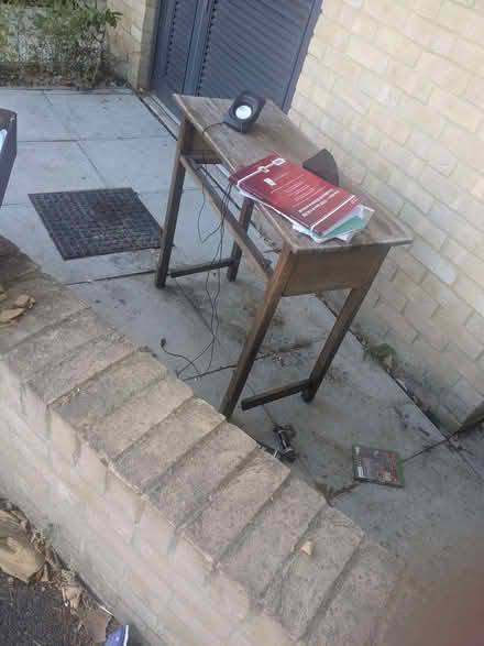 Photo of free Desk / side table/ dressing table (Brockley SE4) #3