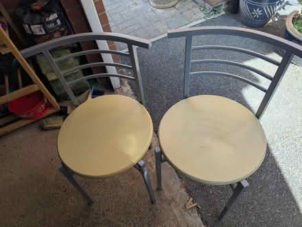 Photo of free kitchen table and two chairs (Monkwick CO2) #1