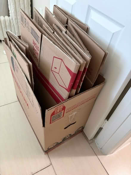 Photo of free boxes (12096 SW 42 Manor 33025) #2