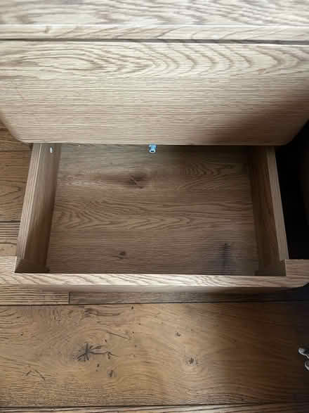 Photo of free 2x Oak Wood Style Bedside Tables (Shacklewell E8) #3