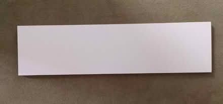 Photo of free Single white shelf, woodchip, with laminate (Halstead CO9) #1