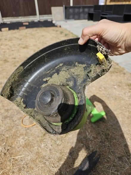 Photo of free Grass trimmer and shears (Fenlake MK42) #3