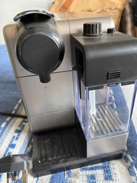 Photo of free Nespresso coffee machine (Doddinghurst CM15) #2