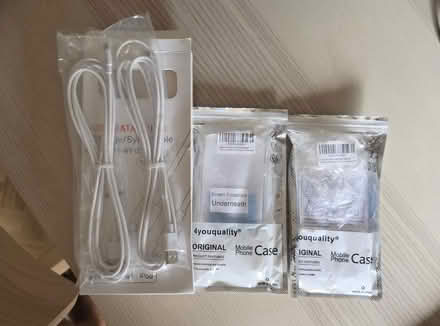 Photo of free IPhone 7/8 accessories (Hackney wick E9) #1