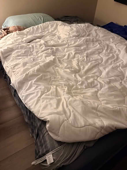 Photo of free Dining Table/Bed/Washer/Dryer/Sofa (Yucca Valley) #4
