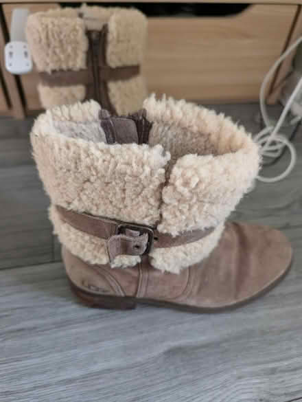 Photo of free ​UGG Suede Ankle Boots (6) (Bracknell RG12) #1