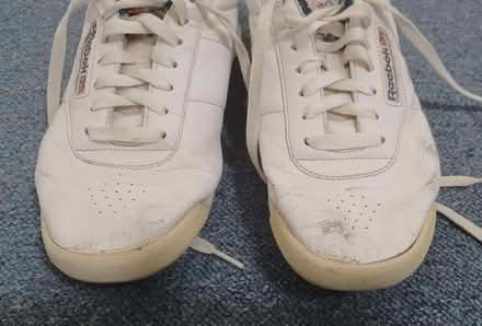 Photo of free Pair of white Reebok Ladies' casual shoes - size 6 (Primrose LA1) #2