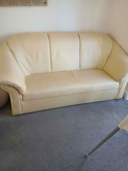 Photo of free Cream sofa and arm chair (Shepshed LE12) #1