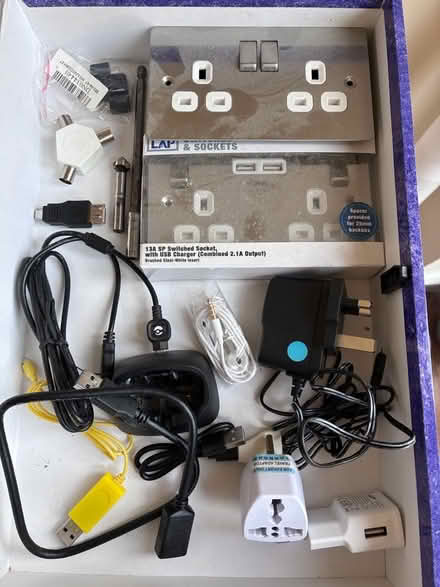 Photo of free Electrical bits and pieces (various) (Trowbridge BA14) #1