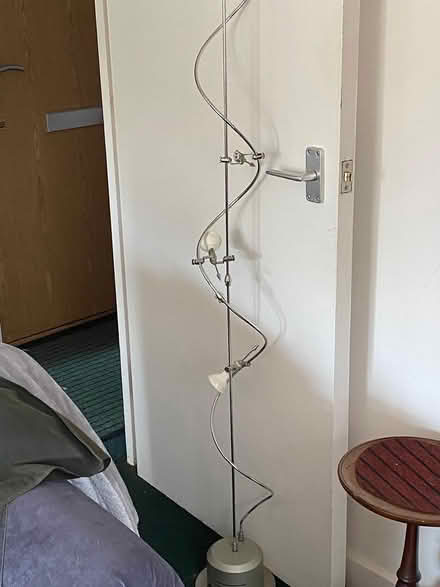 Photo of free spiral lamp (St Cross SO23) #1