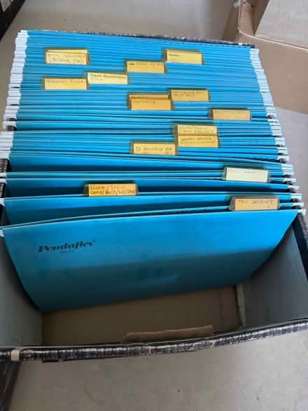 Photo of free A4 suspended files (Glastonbury BA6) #1