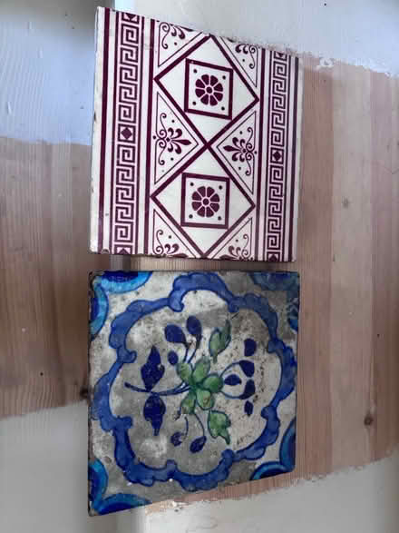 Photo of free Old decorative tiles (Tollington N4) #1
