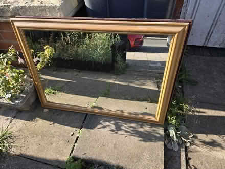 Photo of free Mirrors and picture frames (B8) #2