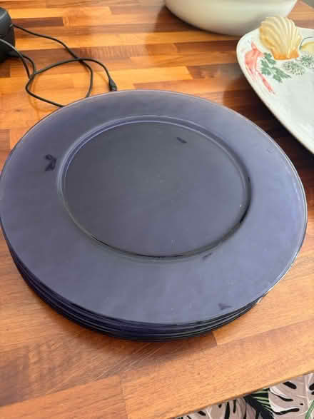 Photo of free 6 glass charger plates (UpperHale GU9) #2