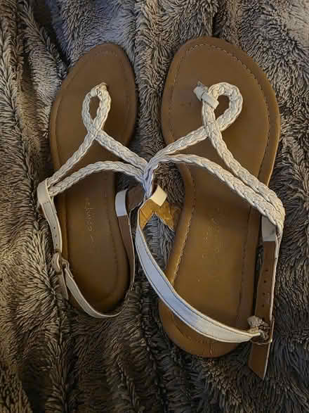 Photo of free New Look size 6 sandals (West Oxfordshire OX28) #1