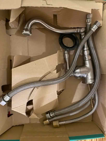 Photo of free Kitchen faucet (McLean, Va) #2