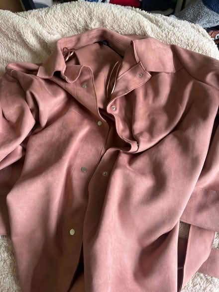 Photo of free Women’s jackets (LU2) #1
