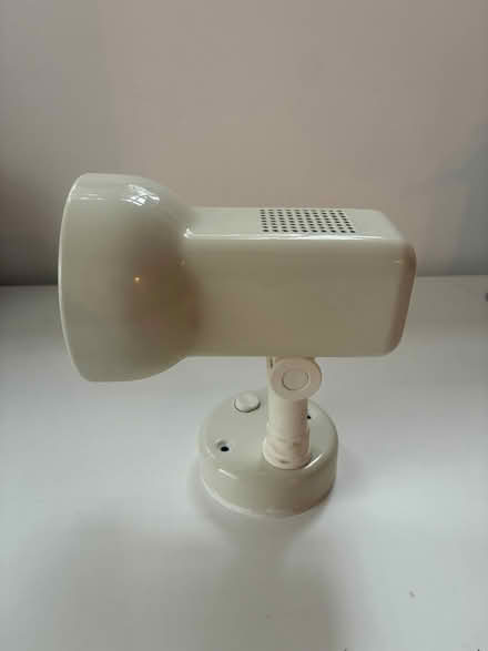 Photo of free Spotlight for wall or ceiling mounting (Marlow SL7) #1