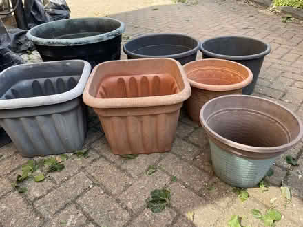 Photo of free 7 large plastic plant pots (Tunbridge Wells N. TN4) #2