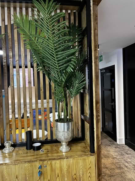 Photo of free golden glass vases (city centre LS1) #1