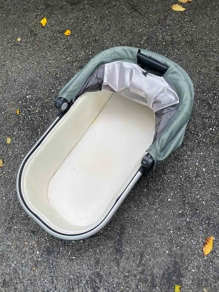 Photo of free Uppababy car seat + base, bassinet (Aspen Hill, MD) #2