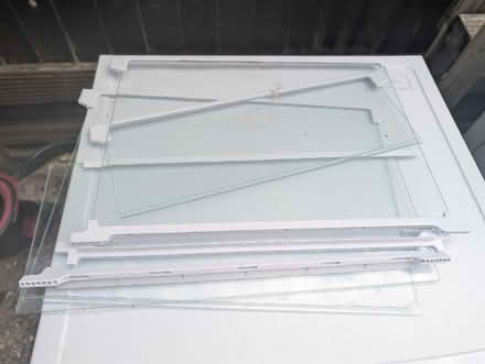 Photo of free Beko Small Fridge (Hatfield AL10) #4