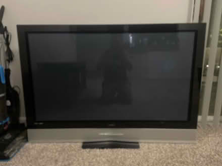 Photo of free 50” tv (13085 morris rd, Alpharetta) #1