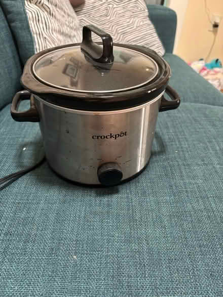 Photo of free Small crock pot (Near Chelmsford Center) #1